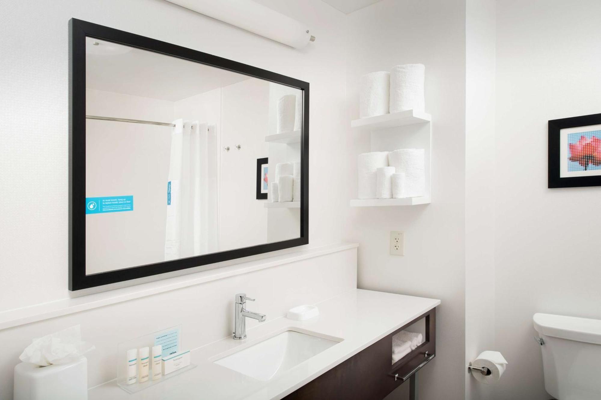 Hampton Inn & Suites San Antonio Lackland Afb Seaworld Extérieur photo